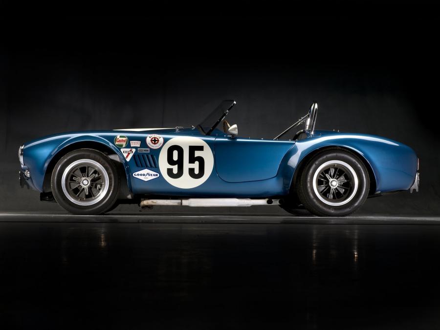  Shelby Cobra USRRC Roadster 1964 года  (фото 21 из 22)